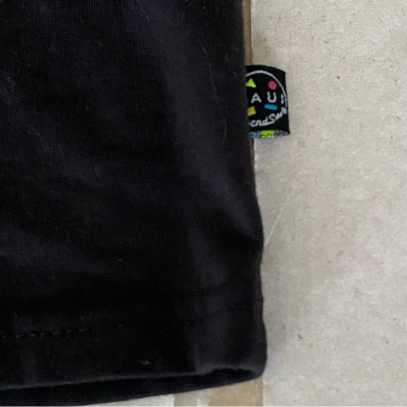 Maui and Sons Black Tank with Colorful Logo - Picture 6 of 8